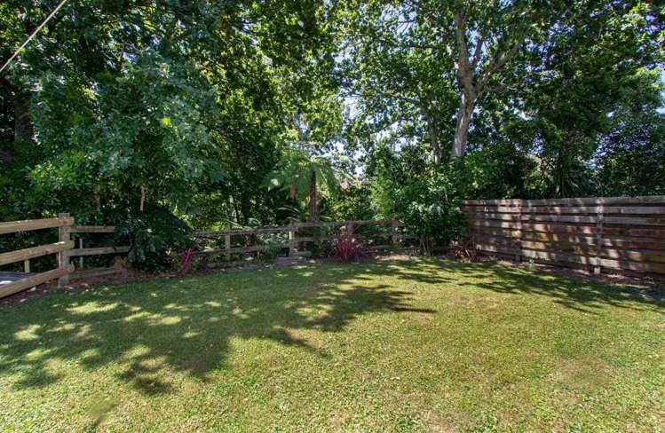 19 Eton Drive 1076_19