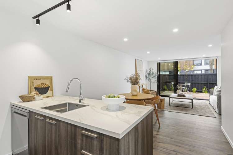 2/25 Alexandra Street Richmond_5