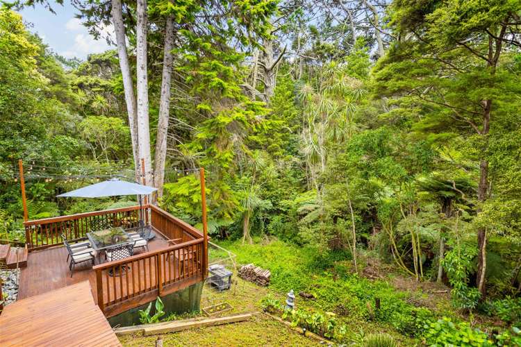 2/72 Spinella Drive Bayview_13