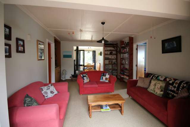 74 View Street Manapouri_2