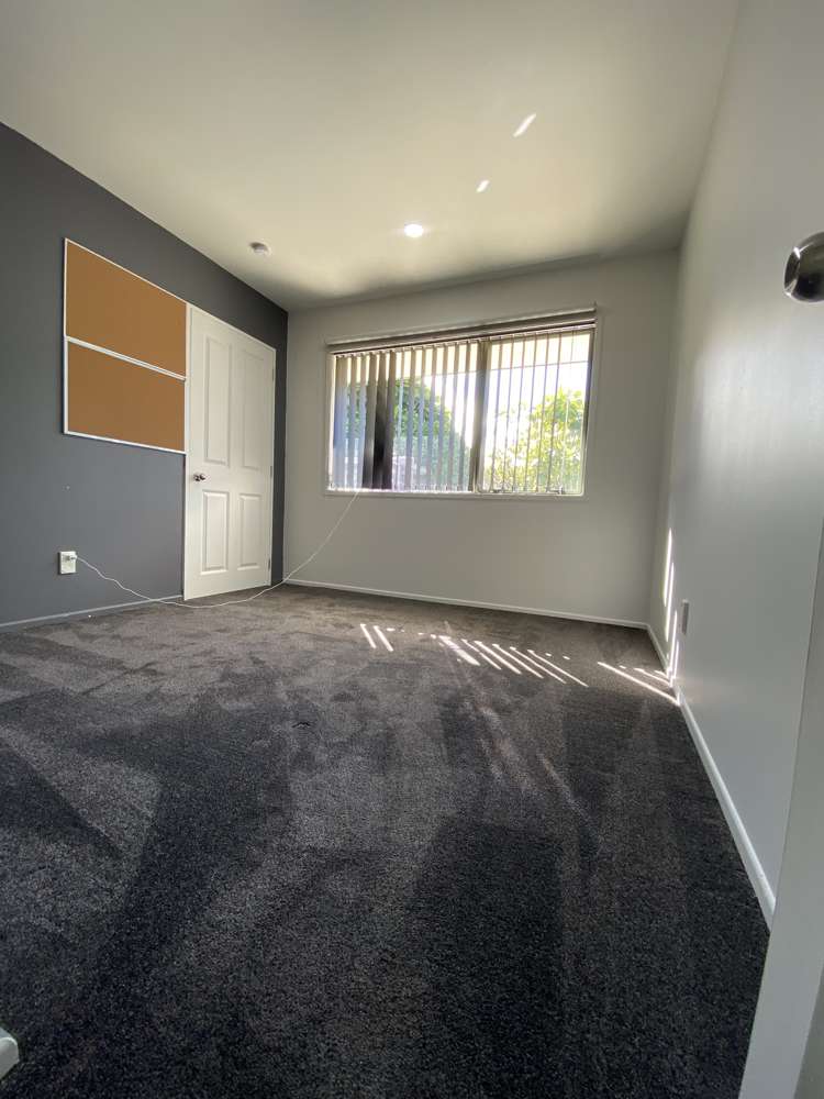 78 Lothian Brae Wattle Downs_12