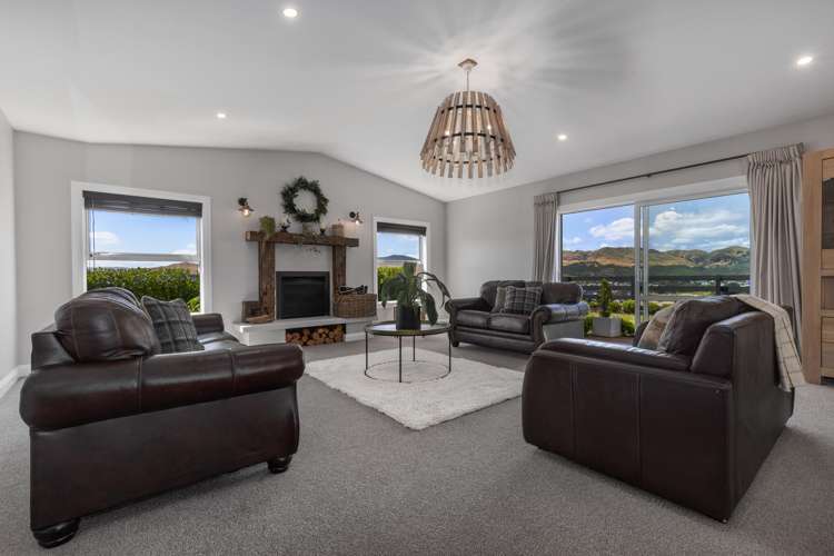 9 Baxters Rise Aotea_15