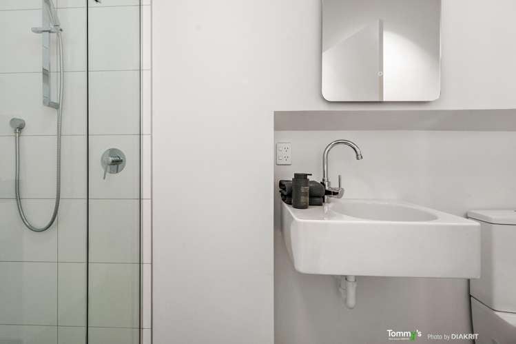 35b Hobson Crescent Thorndon_13