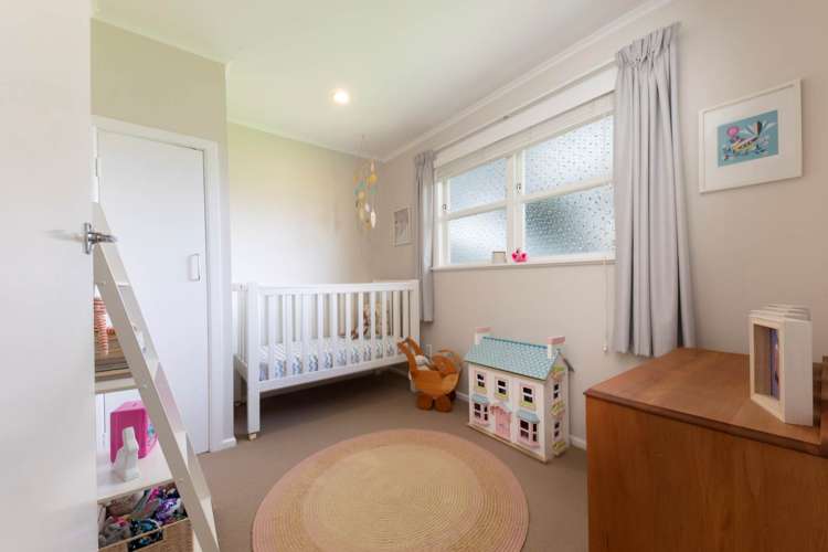 2/70 Nikau Street New Lynn_13