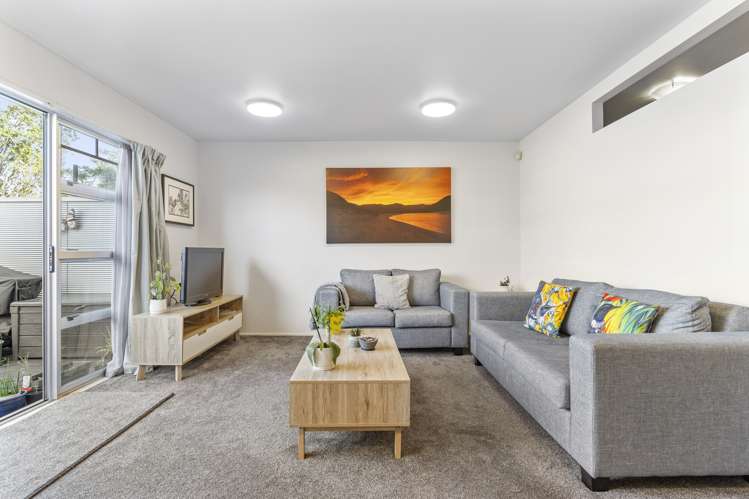 3/2 Atarangi Road Greenlane_3