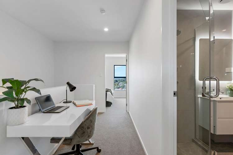 25 Warren Avenue Three Kings_10