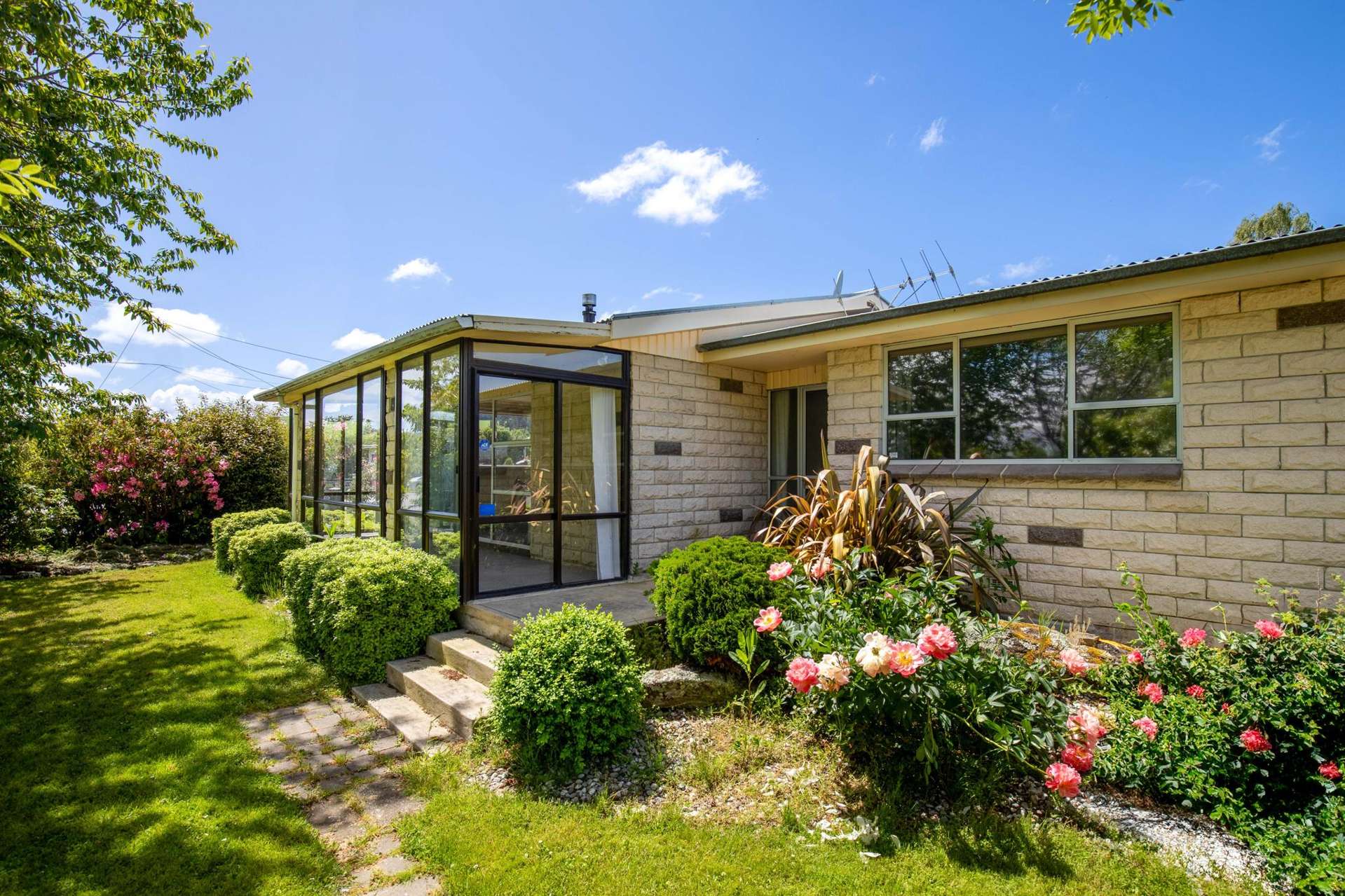 7 & 8 Ormaglade Place Millers Flat_0