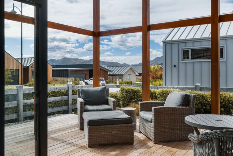 8 Campbell Road Wanaka_13