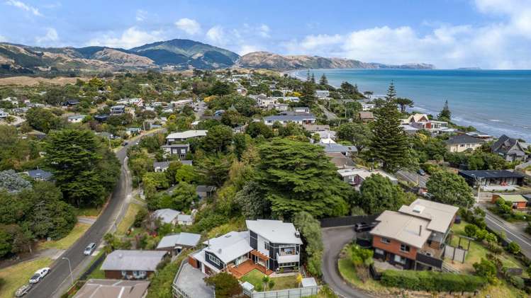 8 Tiromoana Road Raumati South_24