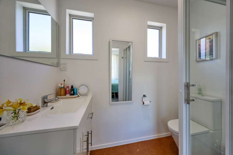 17b Otago Street Picton_11