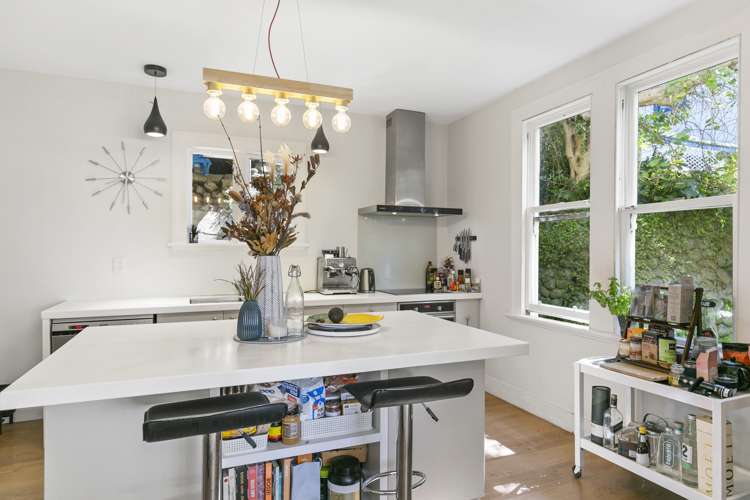 10 Oriental Terrace Mount Victoria_17