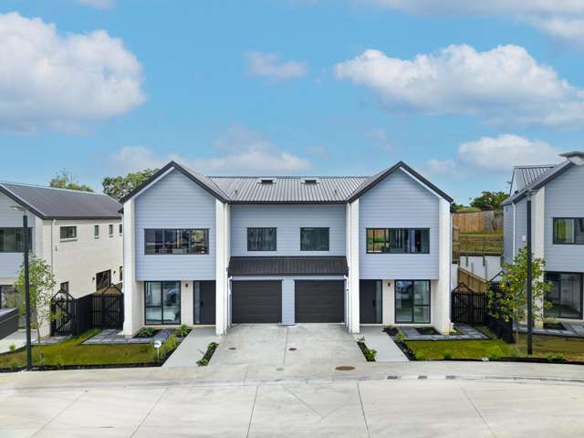 2 Left! Redefining Coastal Living in Stanmore Bay