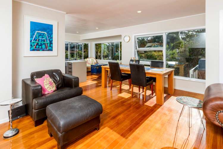 1/498 Beach Road Murrays Bay_23