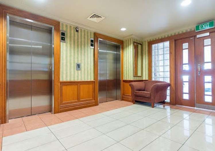 2b/2 Eden Crescent Auckland Central_8