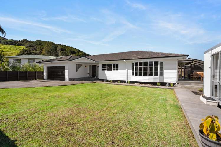 3 May Grove Lane Tamaterau_26
