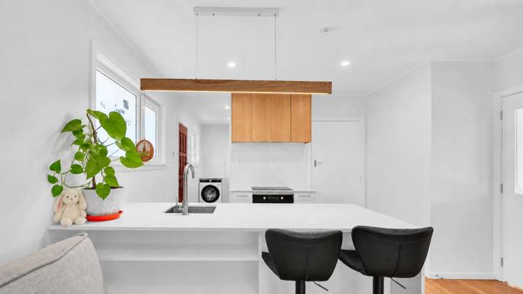 136 Avonhead Road Avonhead_5