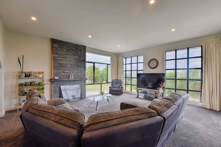 88 Whiterig Road Gore Surrounds_8