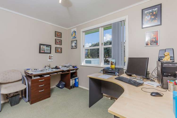 7 Melba Street Beach Haven_23