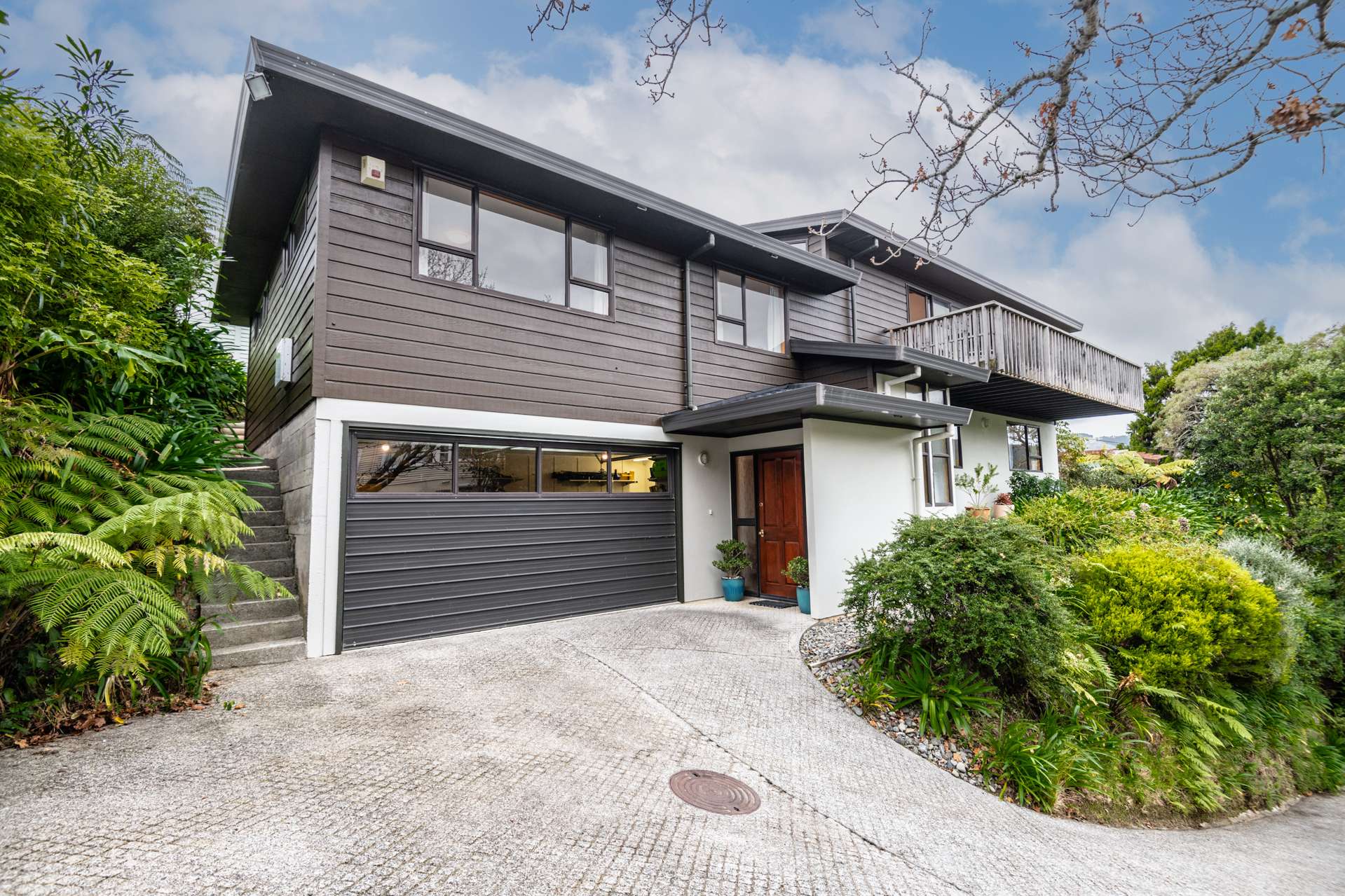 16 Romney Square Tawa_0