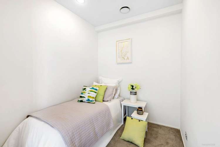 703/18 Beach Road Auckland Central_5