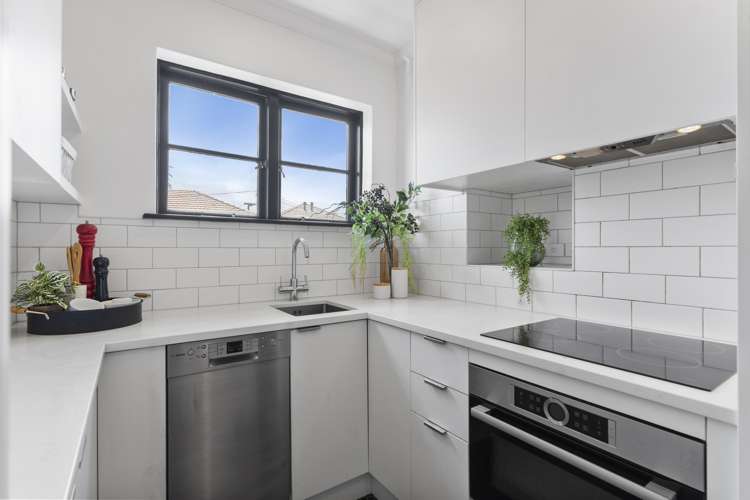 11/36 Marau Crescent Mission Bay_13