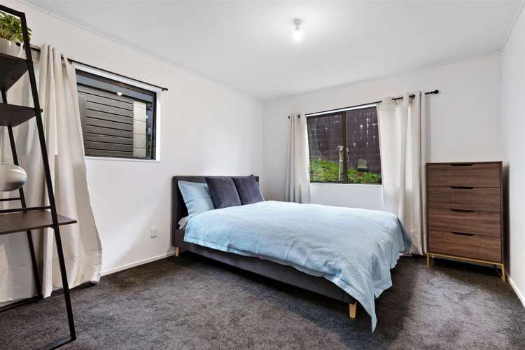 43a Arawata Terrace Fernhill/Sunshine Bay_7