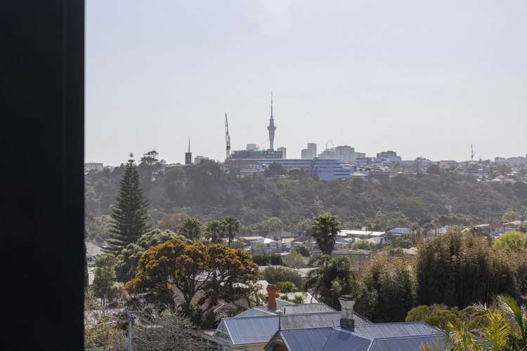 406/2 Finch Street Morningside_9