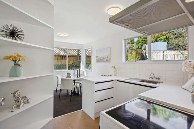 28 Holt Avenue_3