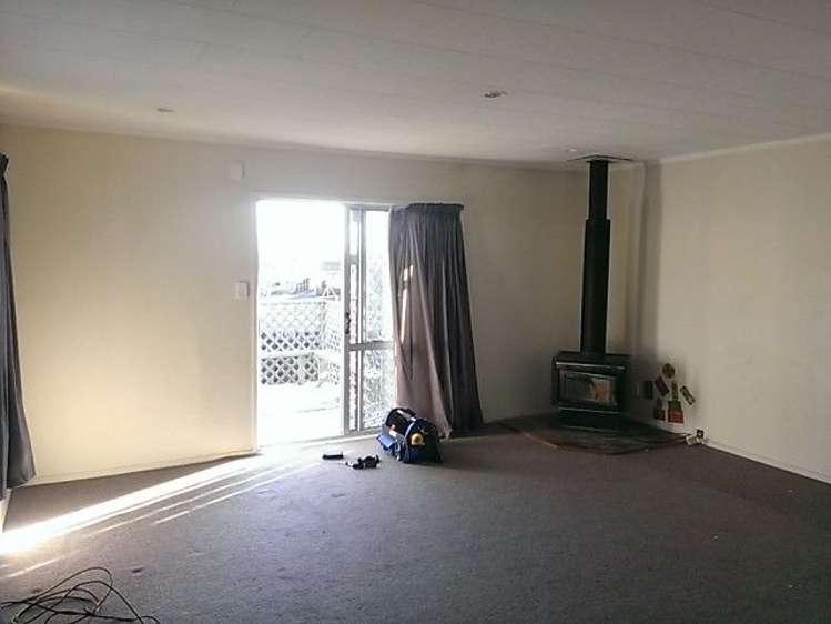 8 Bundena Place Clendon Park_6