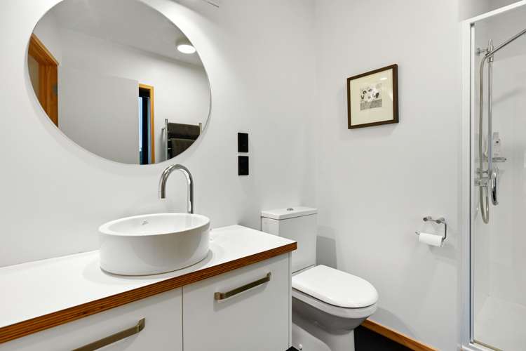 724b Ruapuke Road Raglan_35