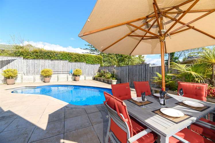 15 Fairdale Place Birkdale_15