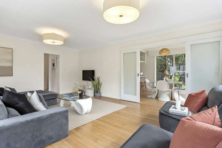 52 Rimutaka Place Titirangi_3