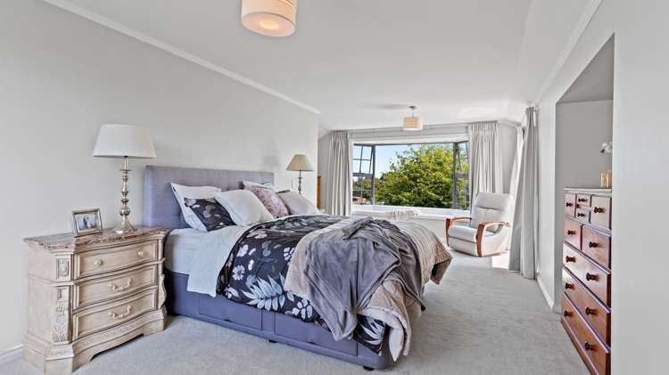 20 Sunset Street Hilltop_14