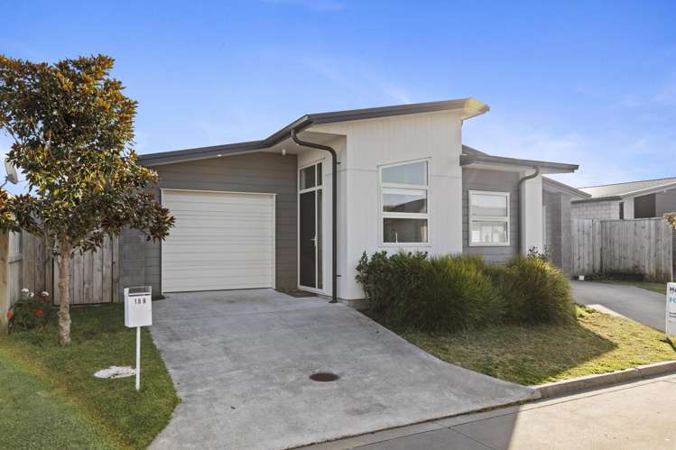 18B Komata Crescent_0