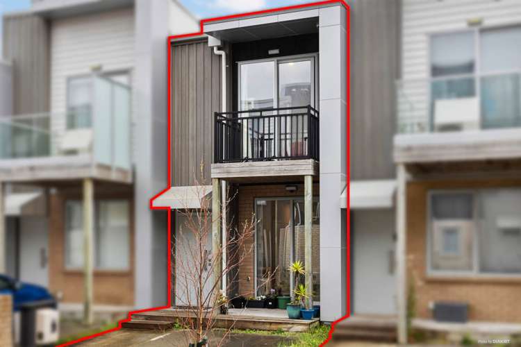 14 Ceramic Lane New Lynn_17