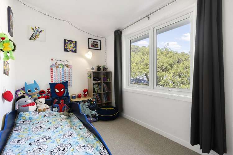 25 Marine Parade Eastbourne_13