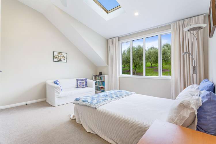 47 Lloyd Road Riverhead_16