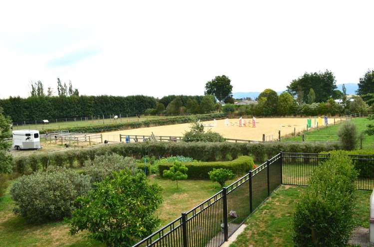 64 Bridge St Onga Onga_24