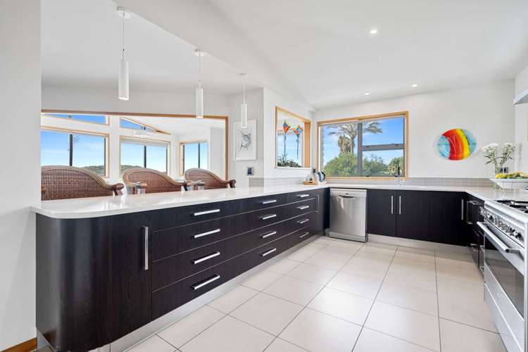 570a Papamoa Beach Road Papamoa_4