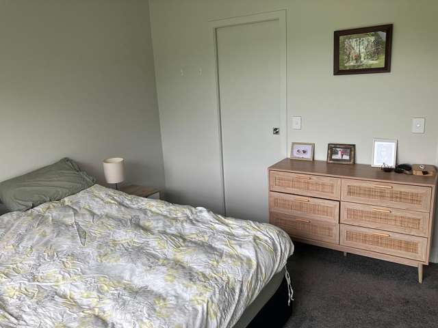 8/28 Fitzherbert Road Wainuiomata_1