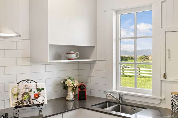 242 Hull Road Waiuku_13