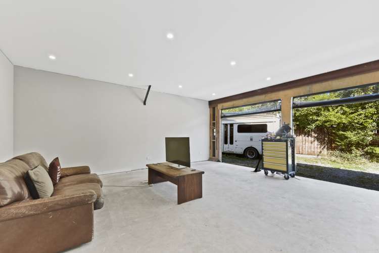 12 Cooper Place Chedworth_13