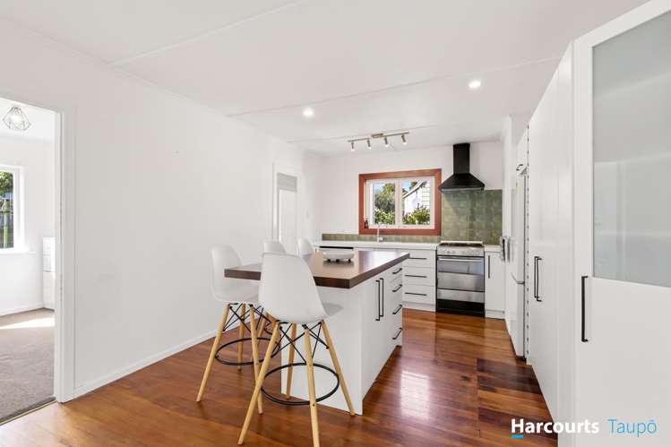 28 Terence Street Tauhara_5