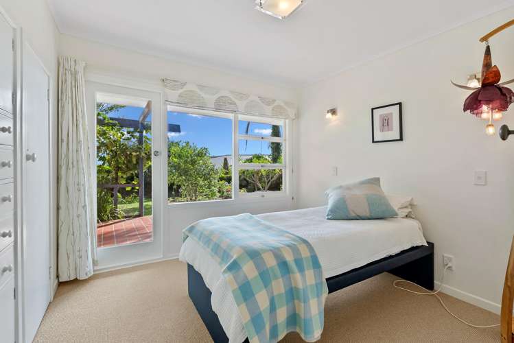 5A Paratai Crescent Woodhill_15