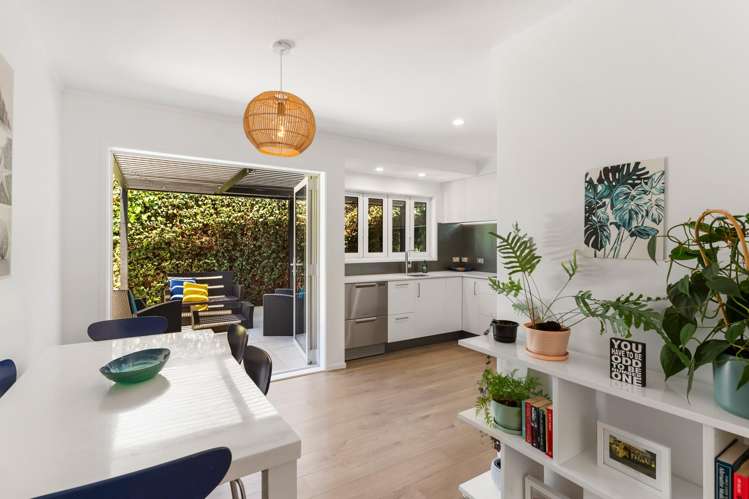 2/16 Imogene Way Half Moon Bay_8