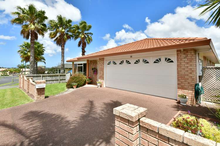 15 Kath Hopper Drive Orewa_16