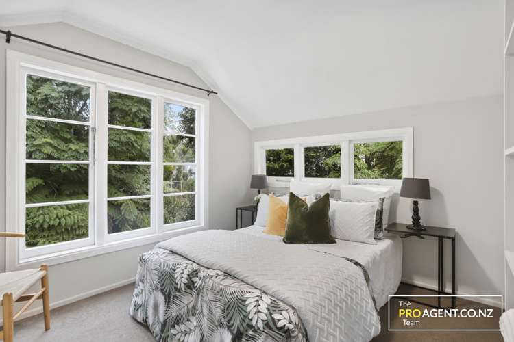 29 Hollywood Avenue Titirangi_16