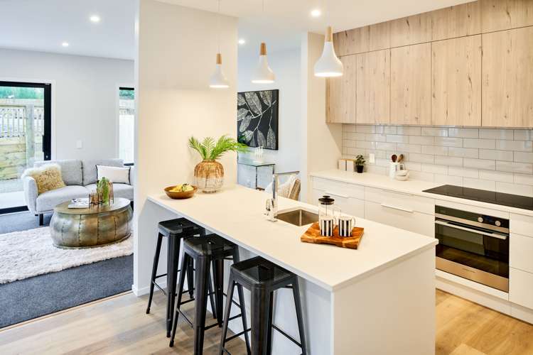 4 Pakura Place Wainuiomata_2