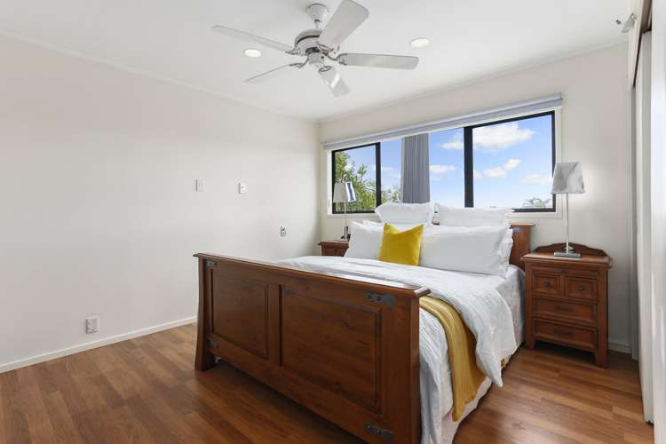 84 Hattaway Avenue Bucklands Beach_14