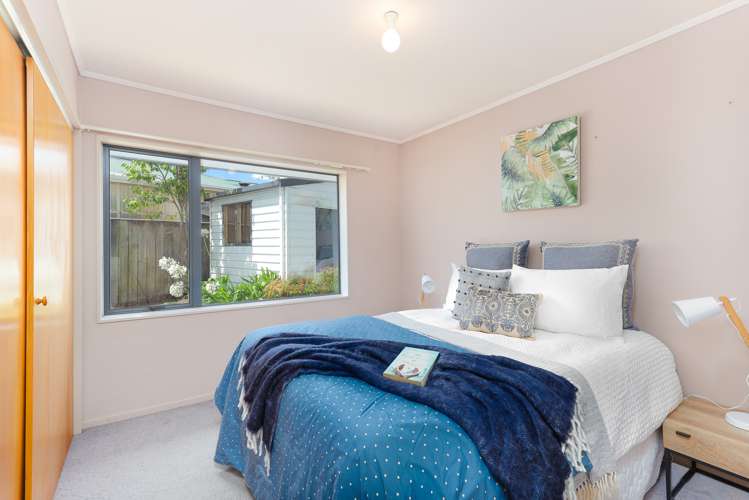 6 Coleridge Place Stoke_8